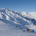 Schneeschuhwandern (Bild: © Lenk Simmental Tourismus - swiss-image.ch/Stefan Hunziker)